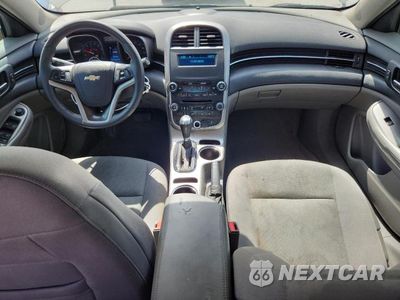 Zdjęcie 8 z 13 samochodu: 2014 CHEVROLET MALIBU LS VIN:1G11B5SL3EF289469 - miniatura