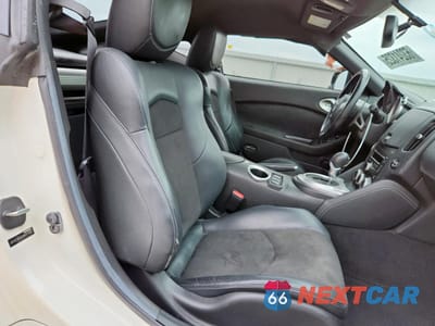 Zdjęcie 10 z 14 samochodu: 2010 NISSAN 370Z VIN:JN1AZ4EH2AM501582 - miniatura