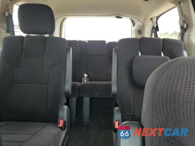 Zdjęcie 10 z 13 samochodu: 2014 DODGE GRAND CARAVAN SXT VIN:2C4RDGCG4ER153037 - miniatura