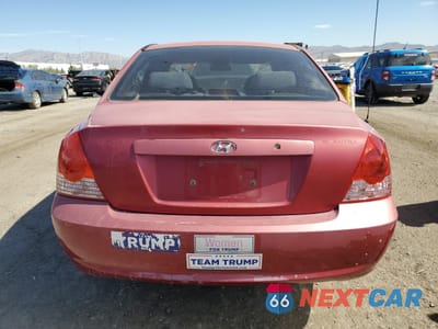 Zdjęcie 6 z 12 samochodu: 2005 HYUNDAI ELANTRA GLS VIN:KMHDN46D25U946746 - miniatura