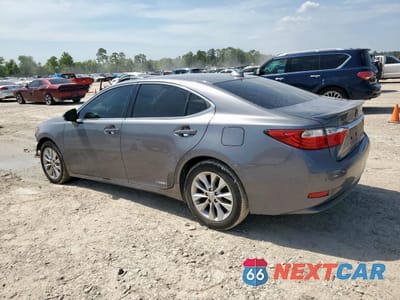 Drugie zdjęcie samochodu z przodu: 2015 LEXUS ES 300H VIN:JTHBW1GG1F2082364 - miniatura