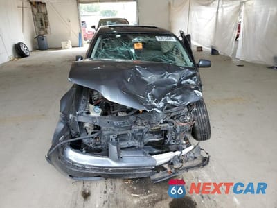 Piąte zdjęcie samochodu w środku: 2004 VOLKSWAGEN JETTA GLS VIN:3VWSK69M64M004808 - miniatura