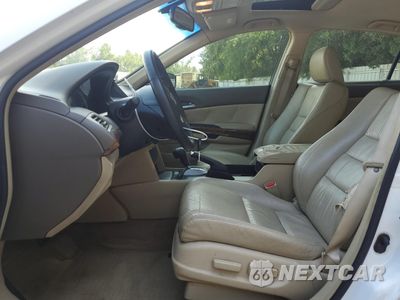 Zdjęcie 7 z 14 samochodu: 2008 HONDA ACCORD EXL VIN:1HGCP36878A059075 - miniatura