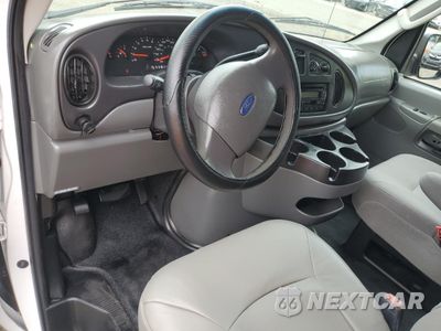 Zdjęcie 8 z 13 samochodu: 2006 FORD ECONOLINE E150 VAN VIN:1FTRE14W26DA74213 - miniatura