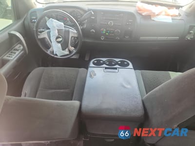 Zdjęcie 8 z 13 samochodu: 2008 CHEVROLET SILVERADO K1500 VIN:1GCEK19038Z317674 - miniatura