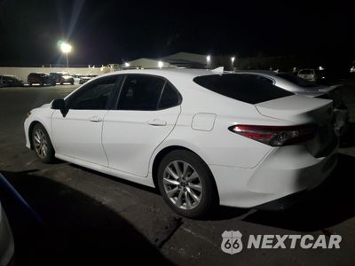 Drugie zdjęcie samochodu z przodu: 2019 TOYOTA CAMRY L VIN:4T1B11HK8KU795985 - miniatura