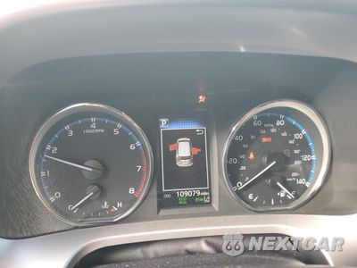 Zdjęcie 9 z 15 samochodu: 2018 TOYOTA RAV4 LIMITED VIN:JTMYFREV3JJ738056 - miniatura