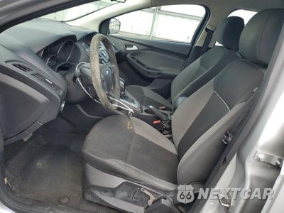 Zdjęcie 7 z 15 samochodu: 2014 FORD FOCUS SE VIN:1FADP3K22EL392715 - miniatura