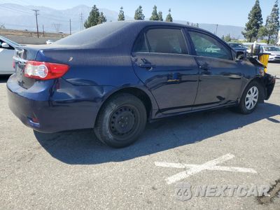 Trzecie zdjęcie samochodu z tyłu: 2013 TOYOTA COROLLA BASE VIN:5YFBU4EE3DP207907 - miniatura