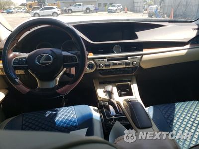 Zdjęcie 8 z 12 samochodu: 2016 LEXUS ES 300H VIN:JTHBW1GG2G2115177 - miniatura