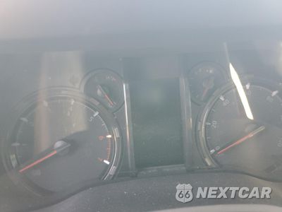 Zdjęcie 9 z 13 samochodu: 2024 TOYOTA 4RUNNER SR5/SR5 PREMIUM VIN:JTENU5JR7R6218592 - miniatura