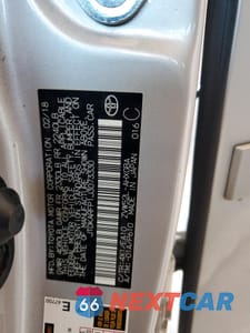 Zdjęcie 13 z 14 samochodu: 2018 TOYOTA PRIUS PRIME VIN:JTDKARFP1J3073330 - miniatura