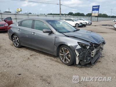 Czwarte zdjęcie samochodu z boku: 2017 NISSAN ALTIMA 3.5SL VIN:1N4BL3AP1HC178593 - miniatura