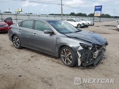 Czwarte zdjęcie samochodu z boku: 2017 NISSAN ALTIMA 3.5SL VIN:1N4BL3AP1HC178593 - miniatura
