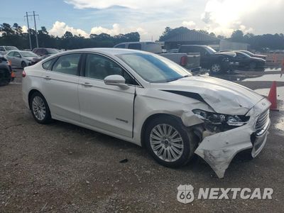 Czwarte zdjęcie samochodu z boku: 2015 FORD FUSION SE HYBRID VIN:3FA6P0LUXFR157344 - miniatura
