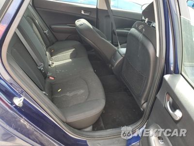 Zdjęcie 10 z 12 samochodu: 2019 KIA OPTIMA LX VIN:5XXGT4L37KG359298 - miniatura