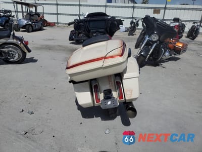 Czwarte zdjęcie samochodu z boku: 2024 HARLEY-DAVIDSON FLHX VIN:1HD1KB714RB616096 - miniatura