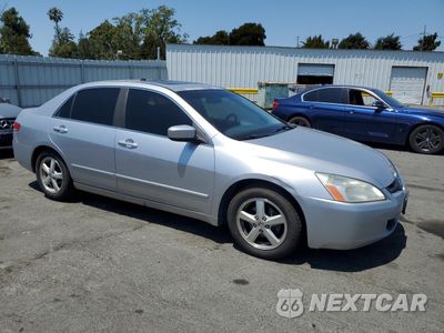 Czwarte zdjęcie samochodu z boku: 2003 HONDA ACCORD EX VIN:JHMCM56663C079136 - miniatura