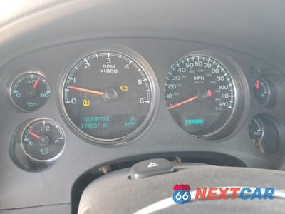 Zdjęcie 9 z 13 samochodu: 2010 GMC YUKON XL K1500 SLT VIN:1GKUKKE36AR162792 - miniatura