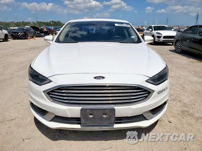 Piąte zdjęcie samochodu w środku: 2018 FORD FUSION SE HYBRID VIN:3FA6P0LU0JR171634 - miniatura