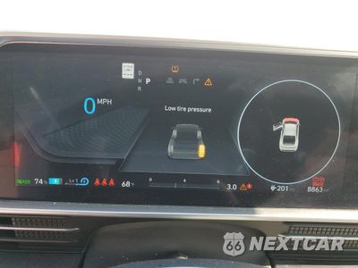 Zdjęcie 9 z 13 samochodu: 2023 HYUNDAI IONIQ 6 SEL VIN:KMHM34AC5PA040888 - miniatura