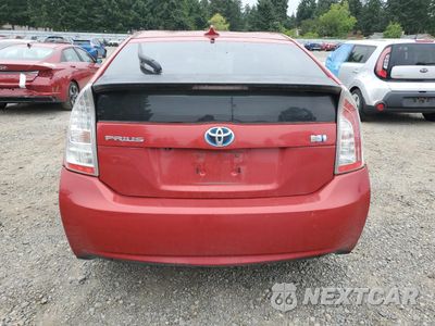 Zdjęcie 6 z 12 samochodu: 2013 TOYOTA PRIUS VIN:JTDKN3DU3D5669980 - miniatura