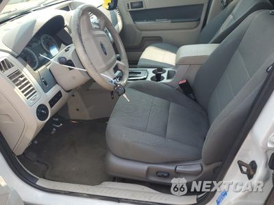 Zdjęcie 7 z 14 samochodu: 2009 FORD ESCAPE XLT VIN:1FMCU93G59KA62716 - miniatura