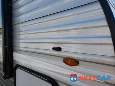 Zdjęcie 9 z 10 samochodu: 2021 JAYCO JAY FLIGHT VIN:1UJBJ0BNXM17R0132 - miniatura