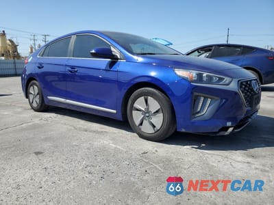 Czwarte zdjęcie samochodu z boku: 2022 HYUNDAI IONIQ SE VIN:KMHC75LC8NU273145 - miniatura
