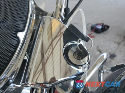 Zdjęcie 8 z 9 samochodu: 2007 HARLEY-DAVIDSON FLHRCI VIN:1HD1FR4137Y634956 - miniatura