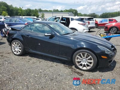 Czwarte zdjęcie samochodu z boku: 2007 MERCEDES-BENZ SLK 350 VIN:WDBWK56F47F157663 - miniatura