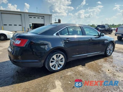 Trzecie zdjęcie samochodu z tyłu: 2010 FORD TAURUS LIMITED VIN:1FAHP2FW7AG144004 - miniatura