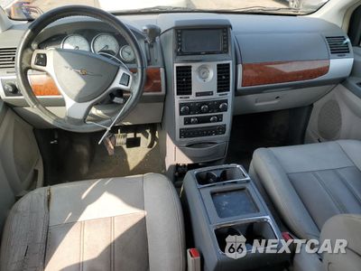 Zdjęcie 8 z 14 samochodu: 2008 CHRYSLER TOWN & COUNTRY TOURING VIN:2A8HR54P58R837673 - miniatura
