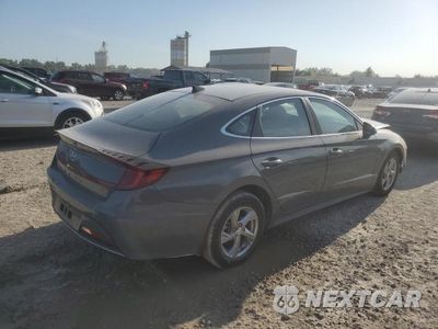 Trzecie zdjęcie samochodu z tyłu: 2021 HYUNDAI SONATA SE VIN:5NPEG4JA6MH121317 - miniatura
