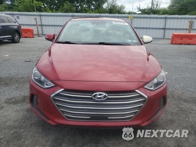Piąte zdjęcie samochodu w środku: 2017 HYUNDAI ELANTRA SE VIN:KMHD84LF5HU102010 - miniatura