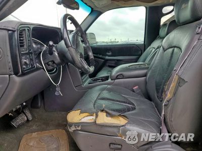 Zdjęcie 7 z 12 samochodu: 2005 GMC SIERRA K2500 HEAVY DUTY VIN:1GTHK23U95F806267 - miniatura