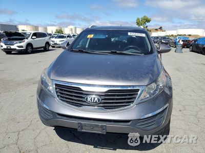 Piąte zdjęcie samochodu w środku: 2013 KIA SPORTAGE LX VIN:KNDPBCA21D7368629 - miniatura