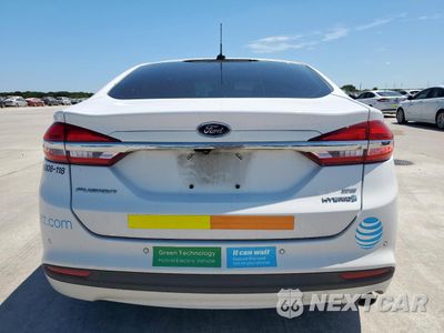 Zdjęcie 6 z 12 samochodu: 2018 FORD FUSION SE HYBRID VIN:3FA6P0LU8JR171672 - miniatura