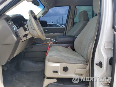 Zdjęcie 7 z 15 samochodu: 2008 FORD EXPEDITION EL XLT VIN:1FMFK16558LA84903 - miniatura