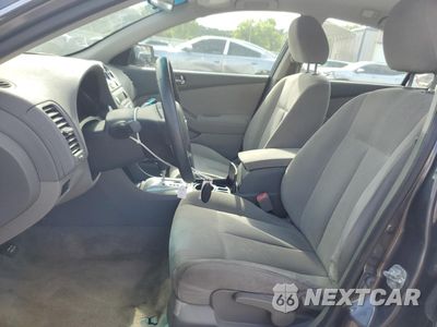 Zdjęcie 7 z 15 samochodu: 2011 NISSAN ALTIMA BASE VIN:1N4AL2AP1BN470598 - miniatura