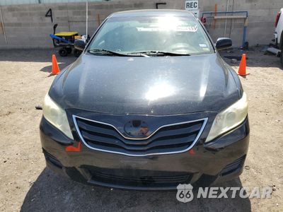 Piąte zdjęcie samochodu w środku: 2010 TOYOTA CAMRY BASE VIN:4T1BF3EK2AU026446 - miniatura