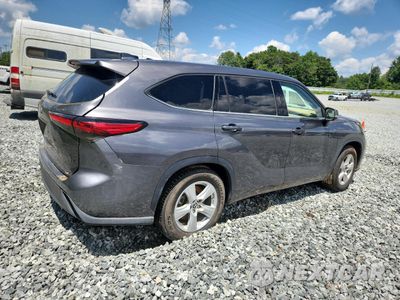 Trzecie zdjęcie samochodu z tyłu: 2021 TOYOTA HIGHLANDER L VIN:5TDZZRAH3MS061545 - miniatura