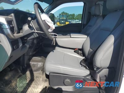 Zdjęcie 7 z 12 samochodu: 2025 FORD F250 SUPER DUTY VIN:1FT7W2BA3SEC01928 - miniatura