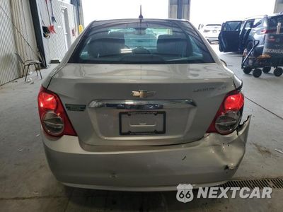 Zdjęcie 6 z 12 samochodu: 2012 CHEVROLET SONIC LT VIN:1G1JC5SH9C4107467 - miniatura