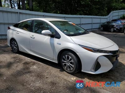 Czwarte zdjęcie samochodu z boku: 2020 TOYOTA PRIUS PRIME LE VIN:JTDKARFP8L3125118 - miniatura