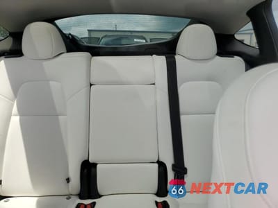 Zdjęcie 10 z 13 samochodu: 2024 TESLA MODEL Y VIN:7SAYGDEF2RA310183 - miniatura