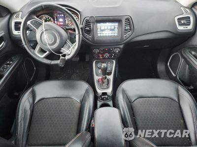 Zdjęcie 8 z 13 samochodu: 2019 JEEP COMPASS LATITUDE VIN:3C4NJDBB5KT703673 - miniatura