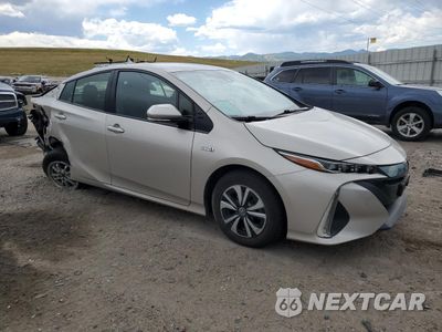 Czwarte zdjęcie samochodu z boku: 2018 TOYOTA PRIUS PRIME VIN:JTDKARFP7J3076782 - miniatura