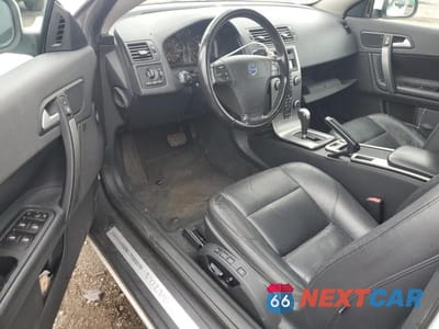 Zdjęcie 8 z 12 samochodu: 2010 VOLVO C70 T5 VIN:YV1672MCXAJ094366 - miniatura
