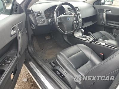Zdjęcie 8 z 12 samochodu: 2010 VOLVO C70 T5 VIN:YV1672MCXAJ094366 - miniatura